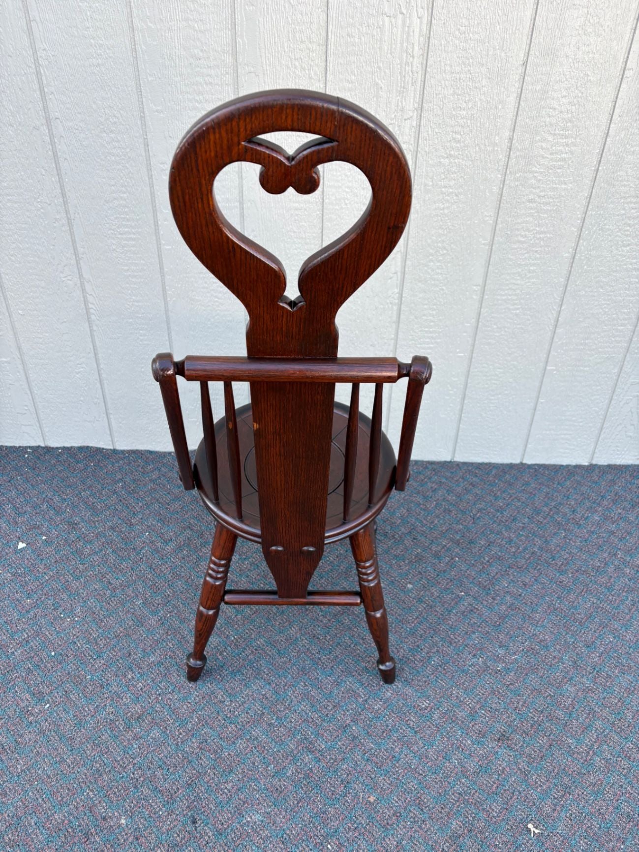 67412  Victorian Hunzinger Style Oak Side Chair with Heart Back