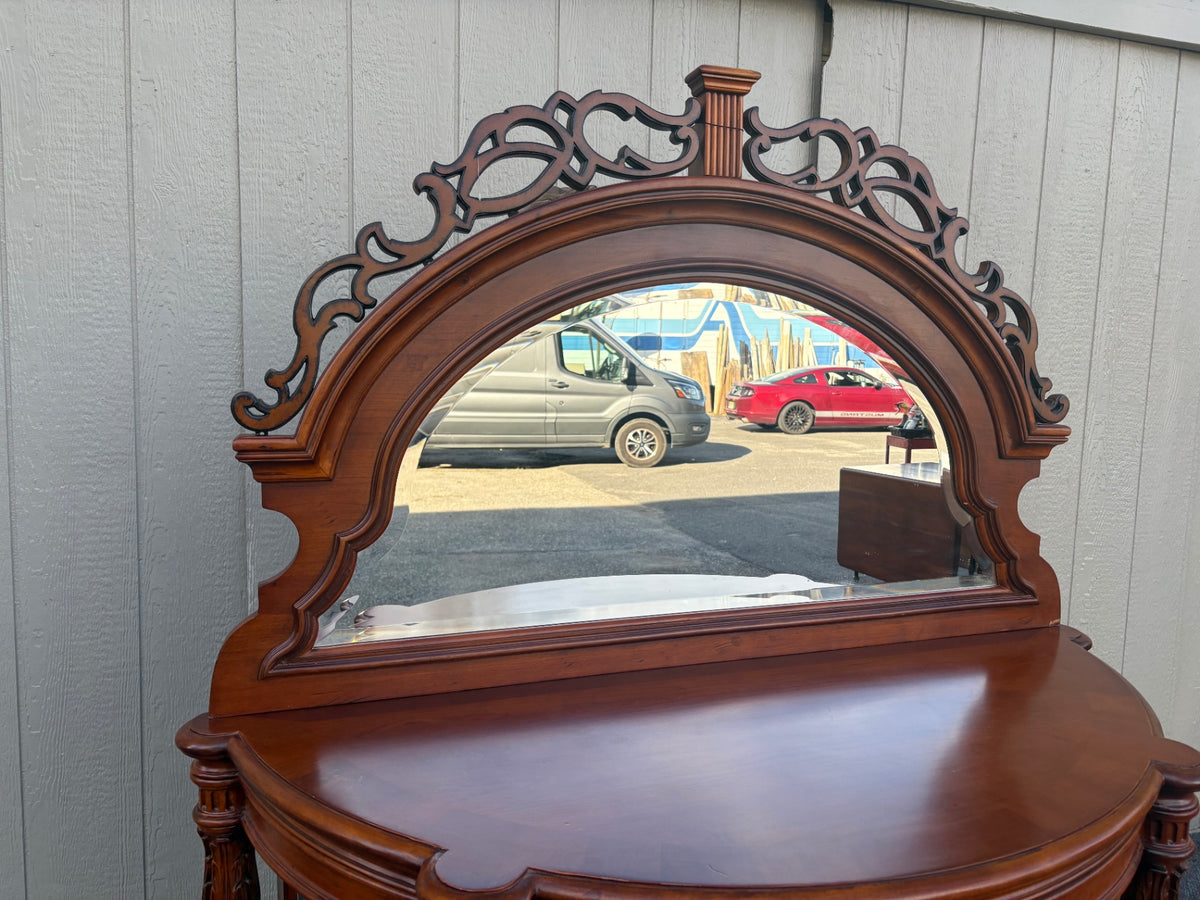 68211 Pulaski Antiques Roadshow Curio Cabinet with Mirror Back