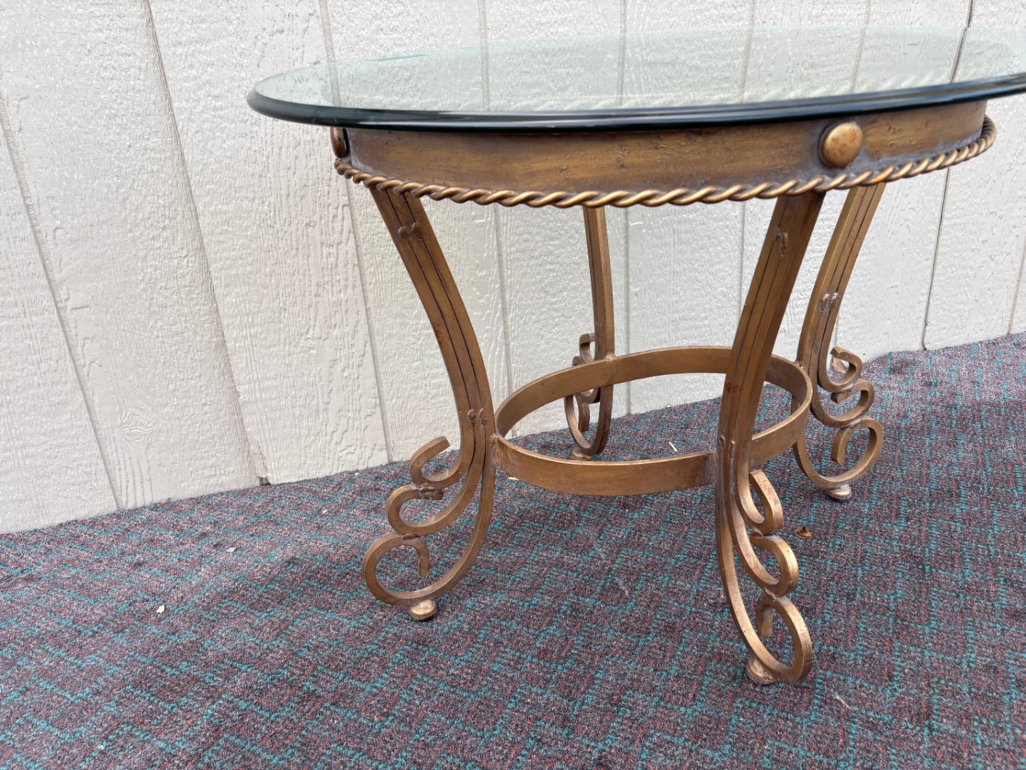 68117 Elegant Round Glass Top Side Table with Ornate Metal Base