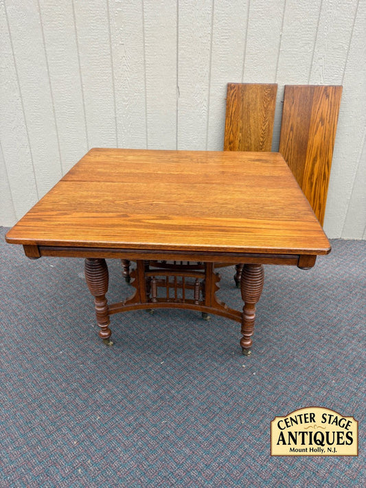67627 Victorian Oak Dining Table with Turned Legs and Leaves