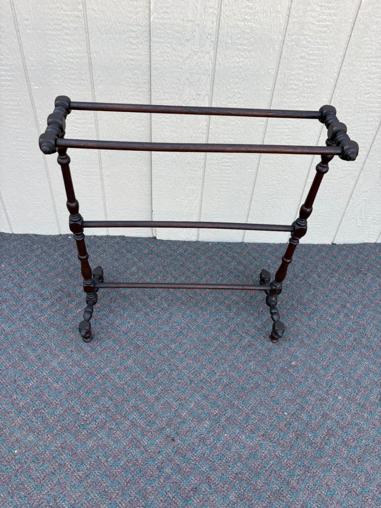 67653 Victorian Style Wooden Blanket Rack with Turned Spindles