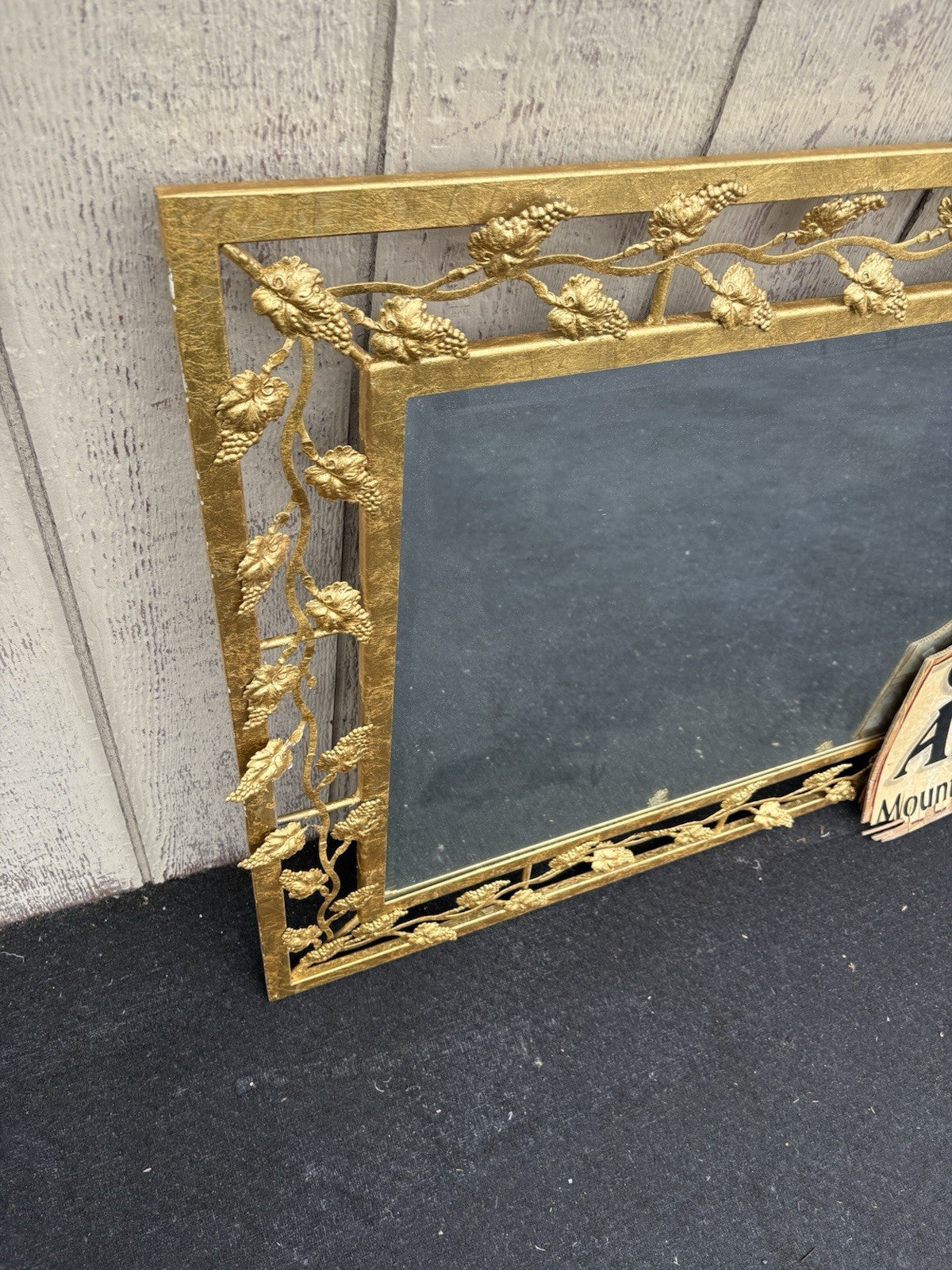 66706 Fancy Gold Decorator Metal Mirror with Leafs