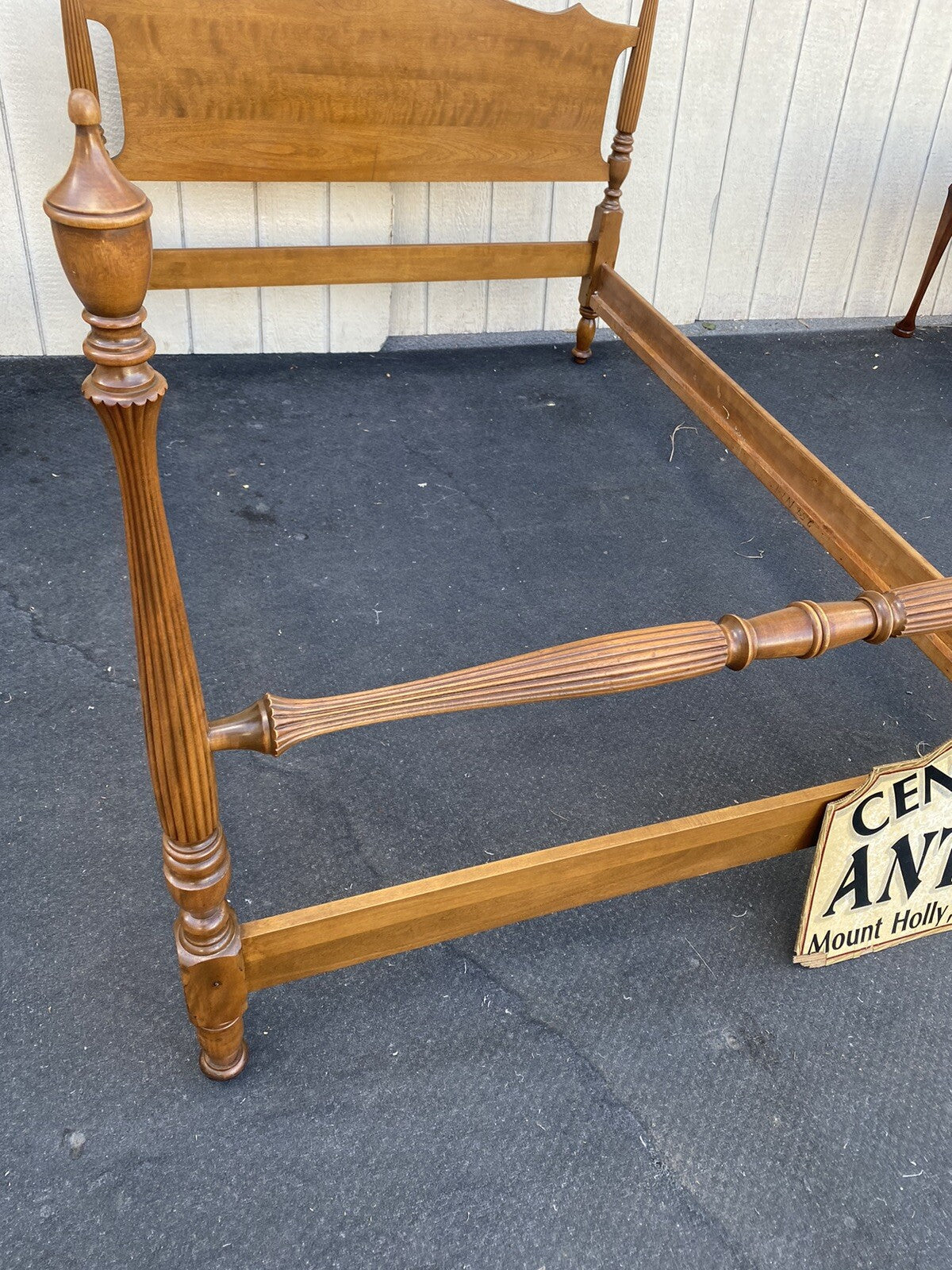 65947    Solid Maple Full Size Poster Bed with Rails