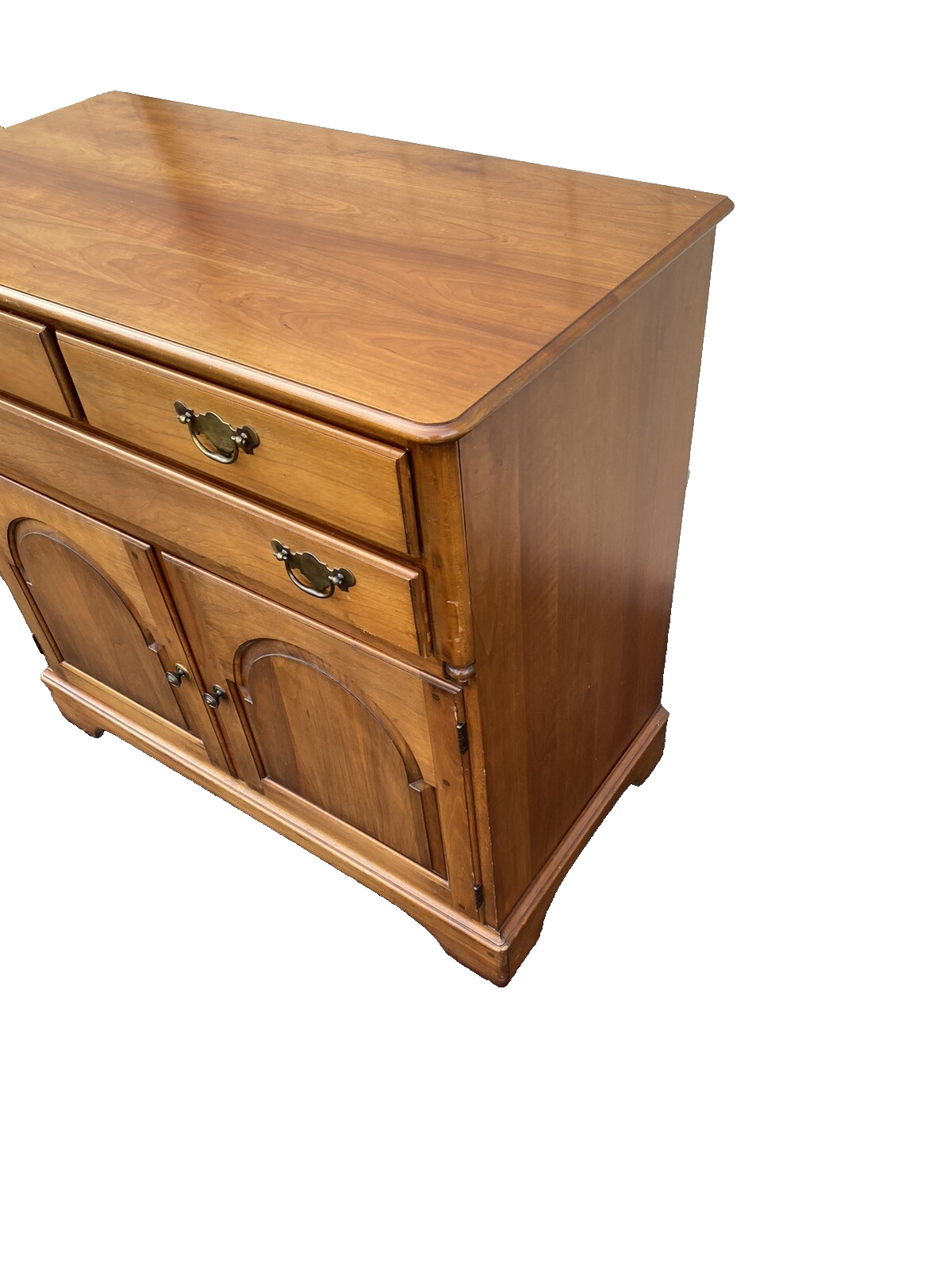 66132    Cherry Pennsylvania House Server Sideboard Cabinet