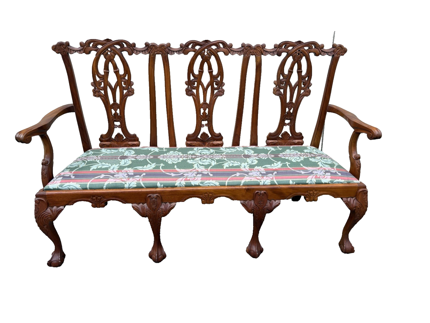 66942   Chippendale Mahogany Claw Foot Settee Loveseat Couch