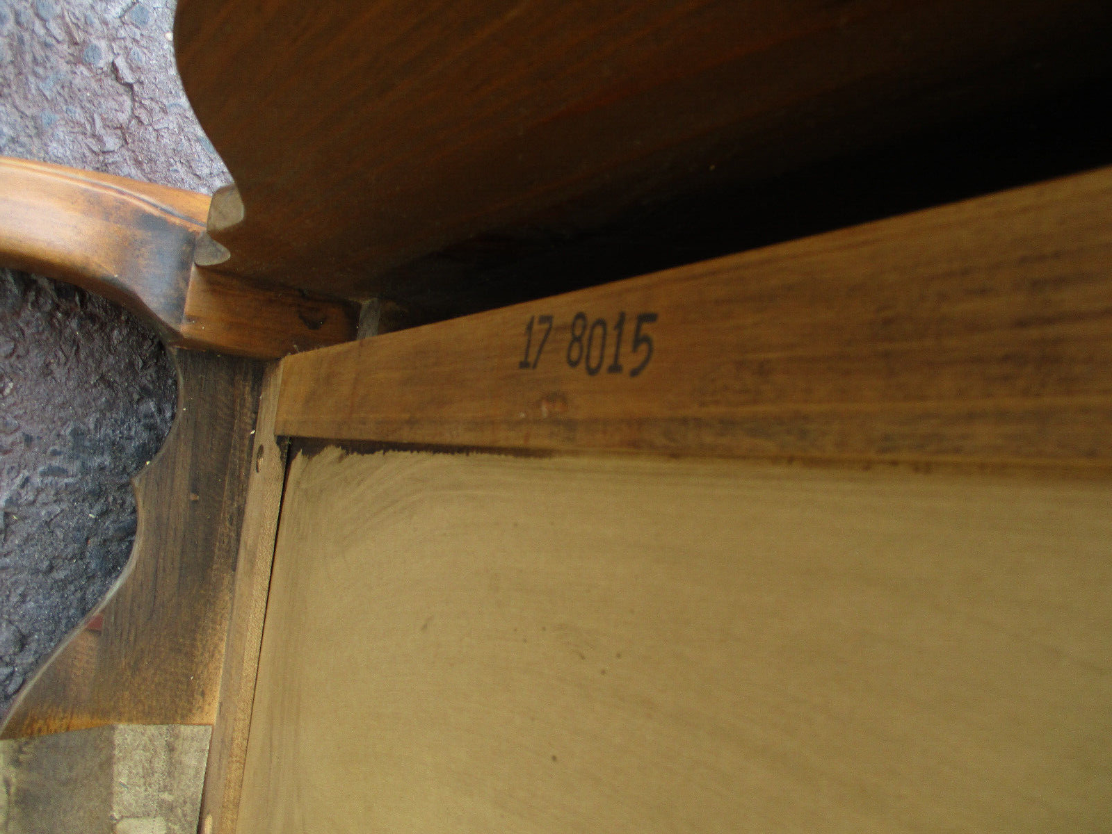 59737 ETHAN ALLEN  Pine Lamp Table Stand Nightstand