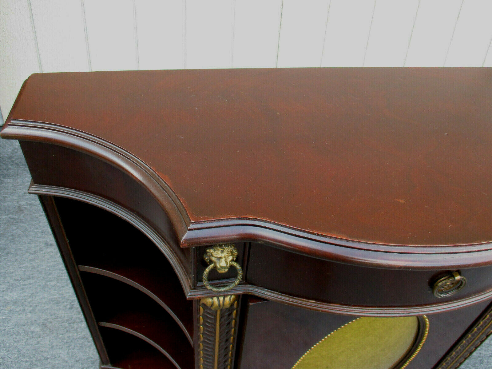 62447 Mahogany Credenza Sideboard Server Cabinet with Gold Mirrored Insert