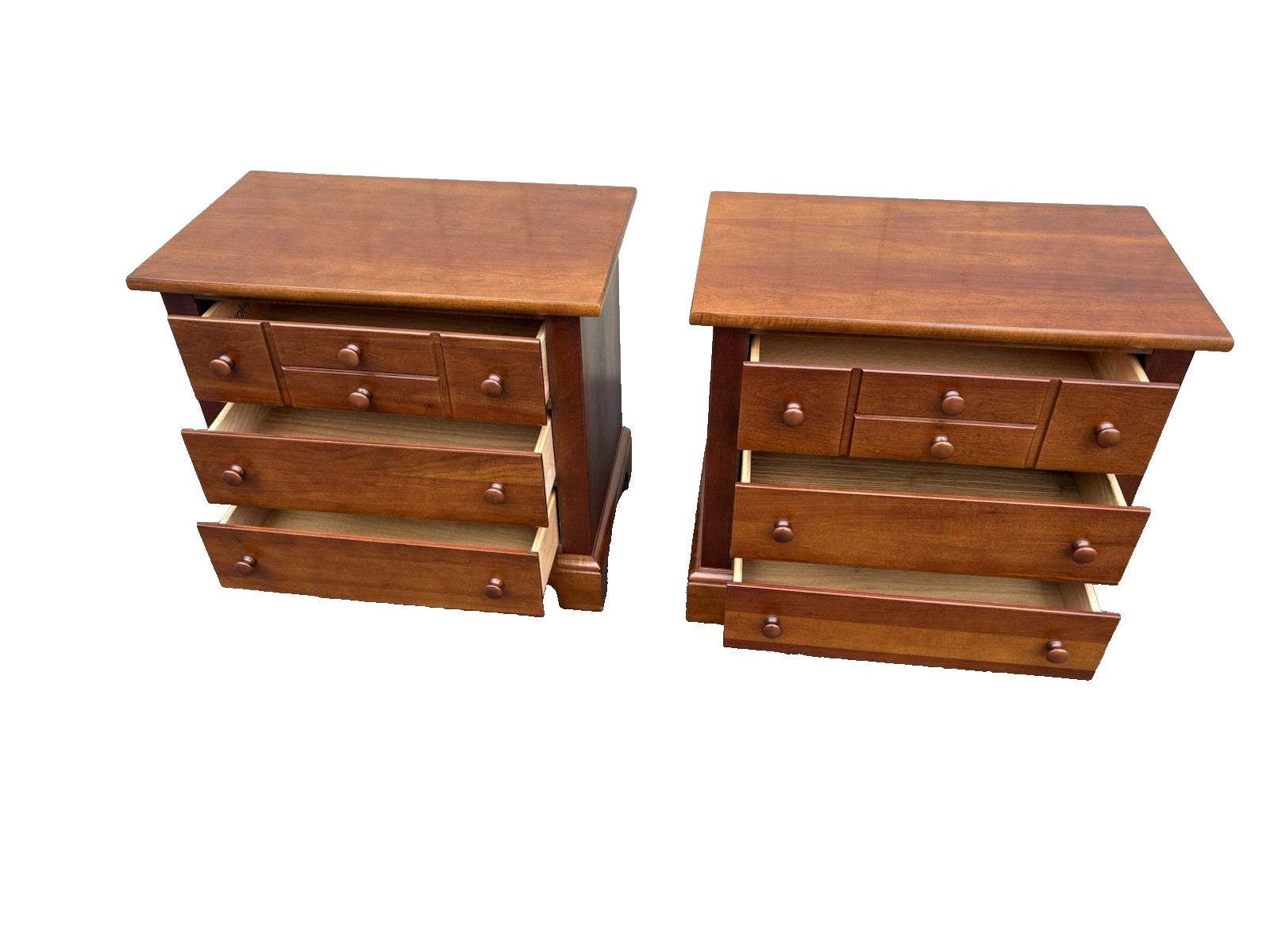 67190 Pair Stanley Furniture Cherry Nightstand End Table s
