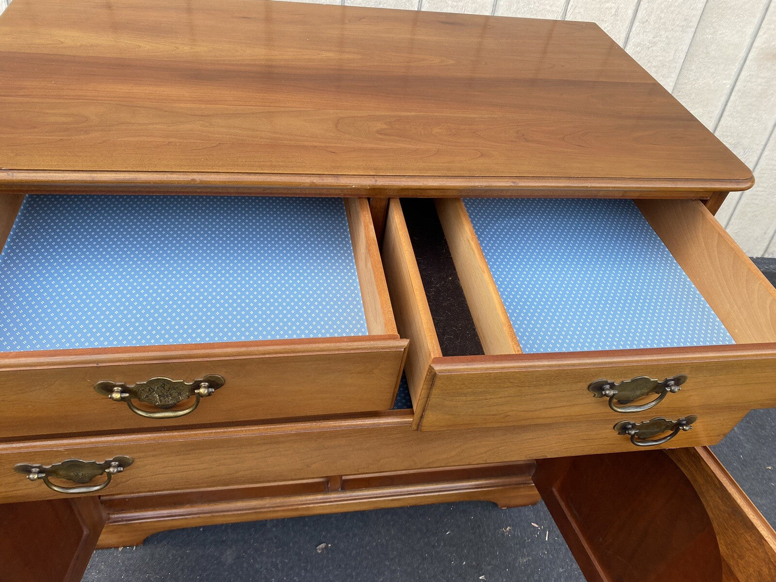 66132    Cherry Pennsylvania House Server Sideboard Cabinet