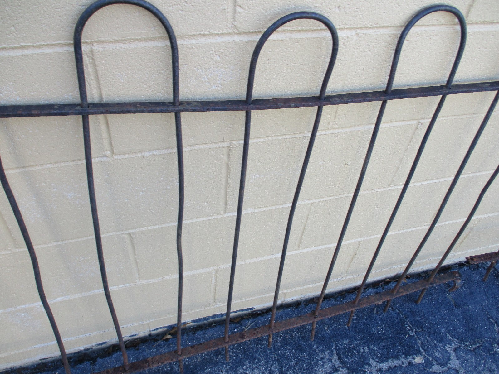 GARDEN 02:  20 feet  x 36" High  Victorian Wrought Iron Fencing Fence 3 sections