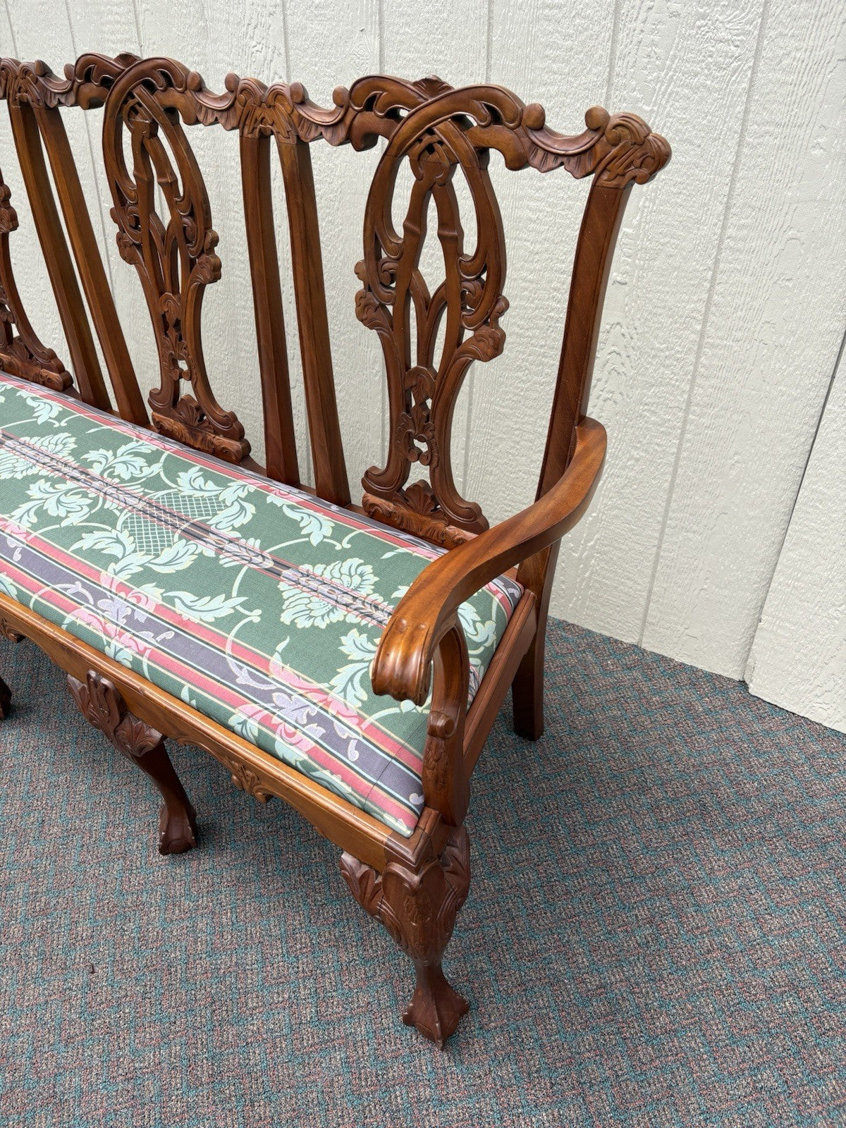 66942   Chippendale Mahogany Claw Foot Settee Loveseat Couch