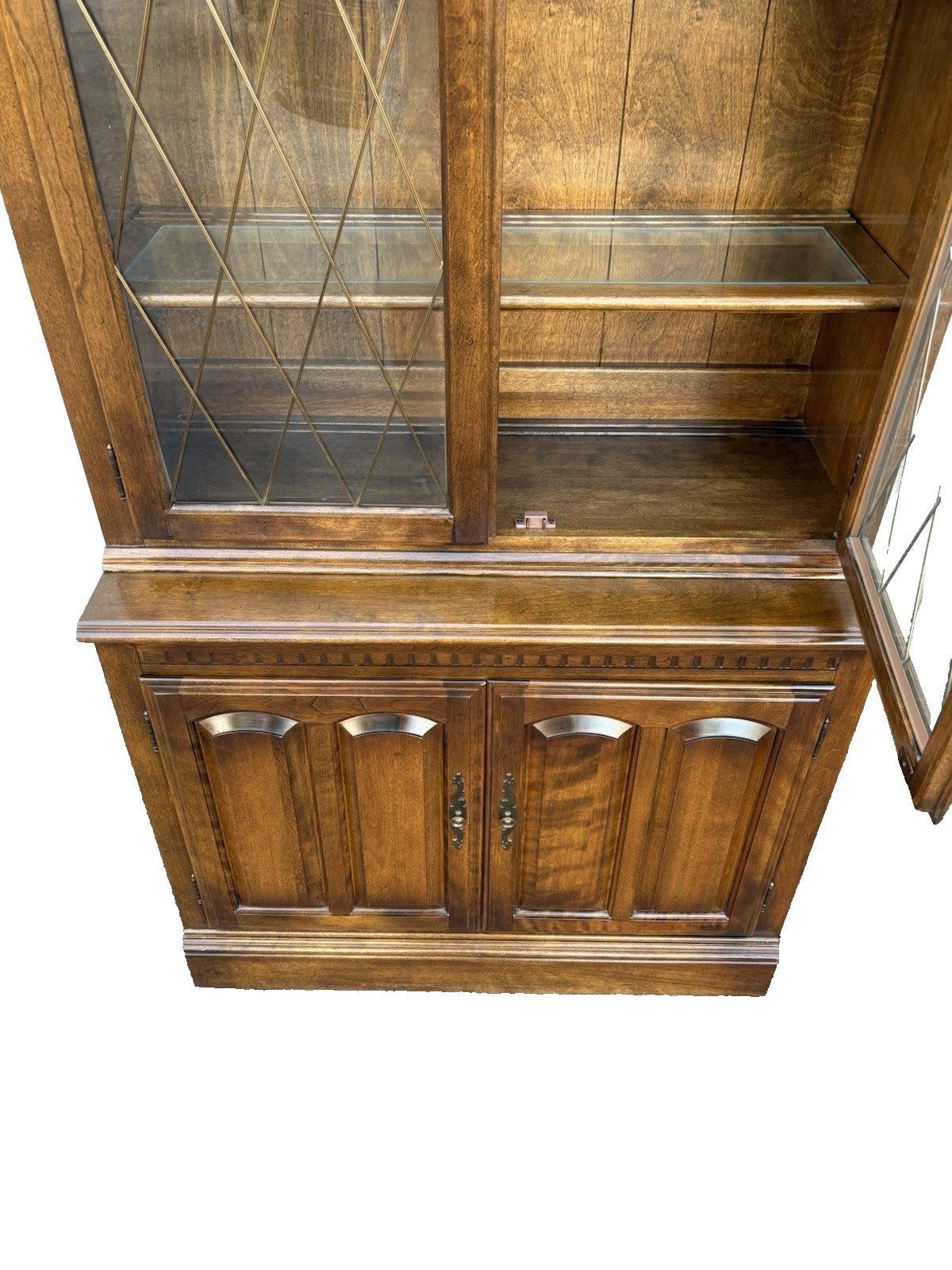 66953 Maple ETHAN ALLEN Curio China Cabinet Bookcase