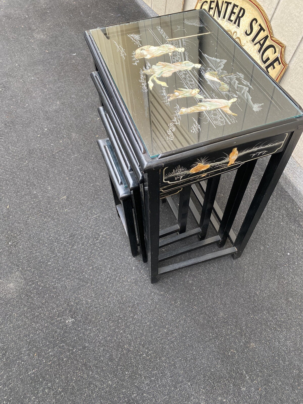 66082   Oriental 4 Stacker Lamp Table Stand s