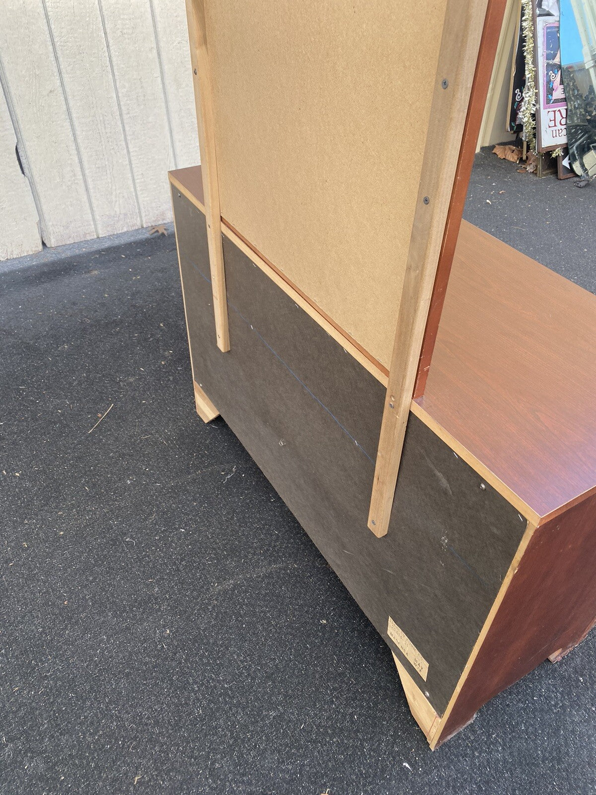 62258    Stanley Cherry  Dresser with Mirror
