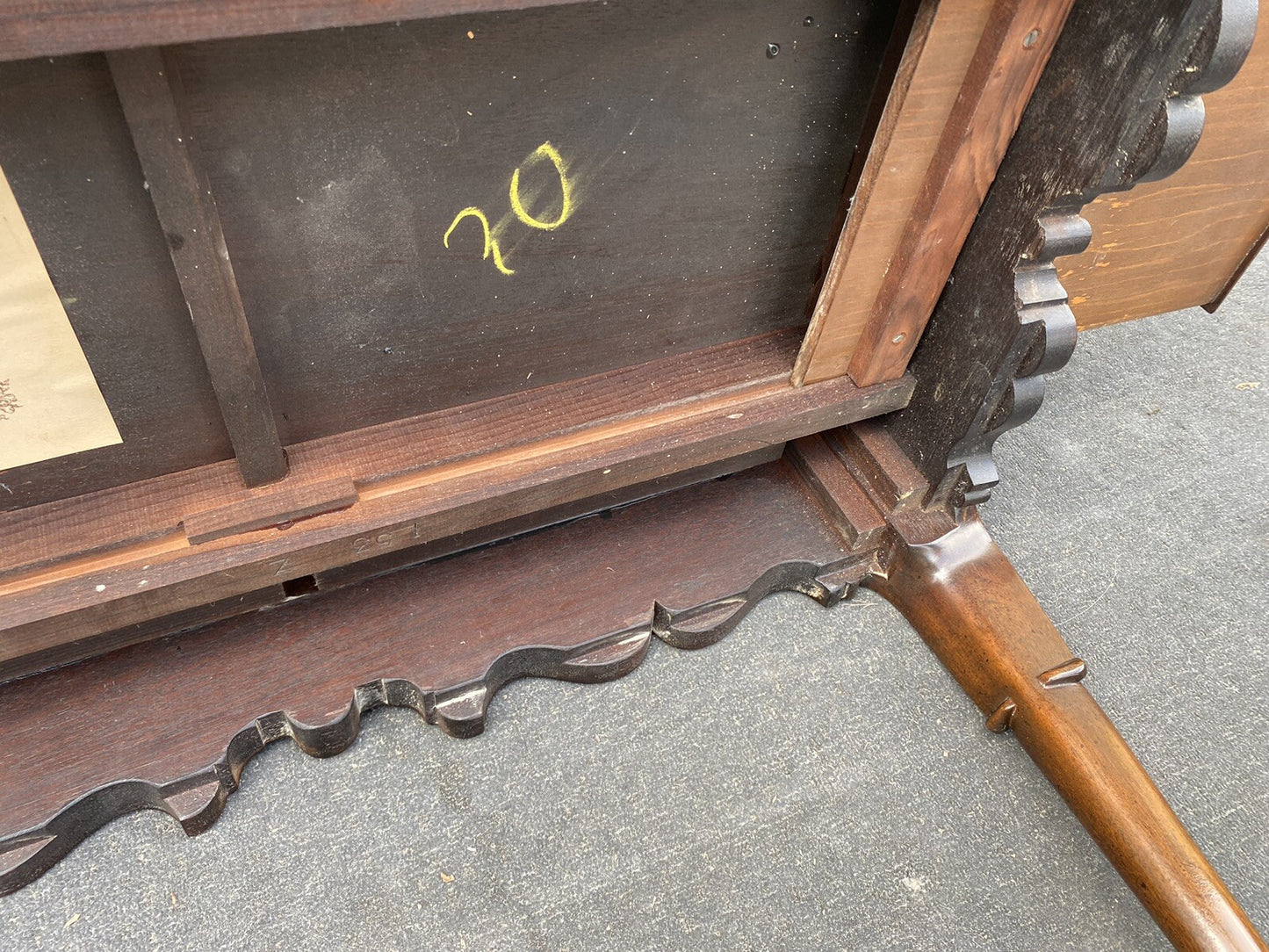 65736 C W KITTINGER Mahogany  Tea Table Lamp Table Stand