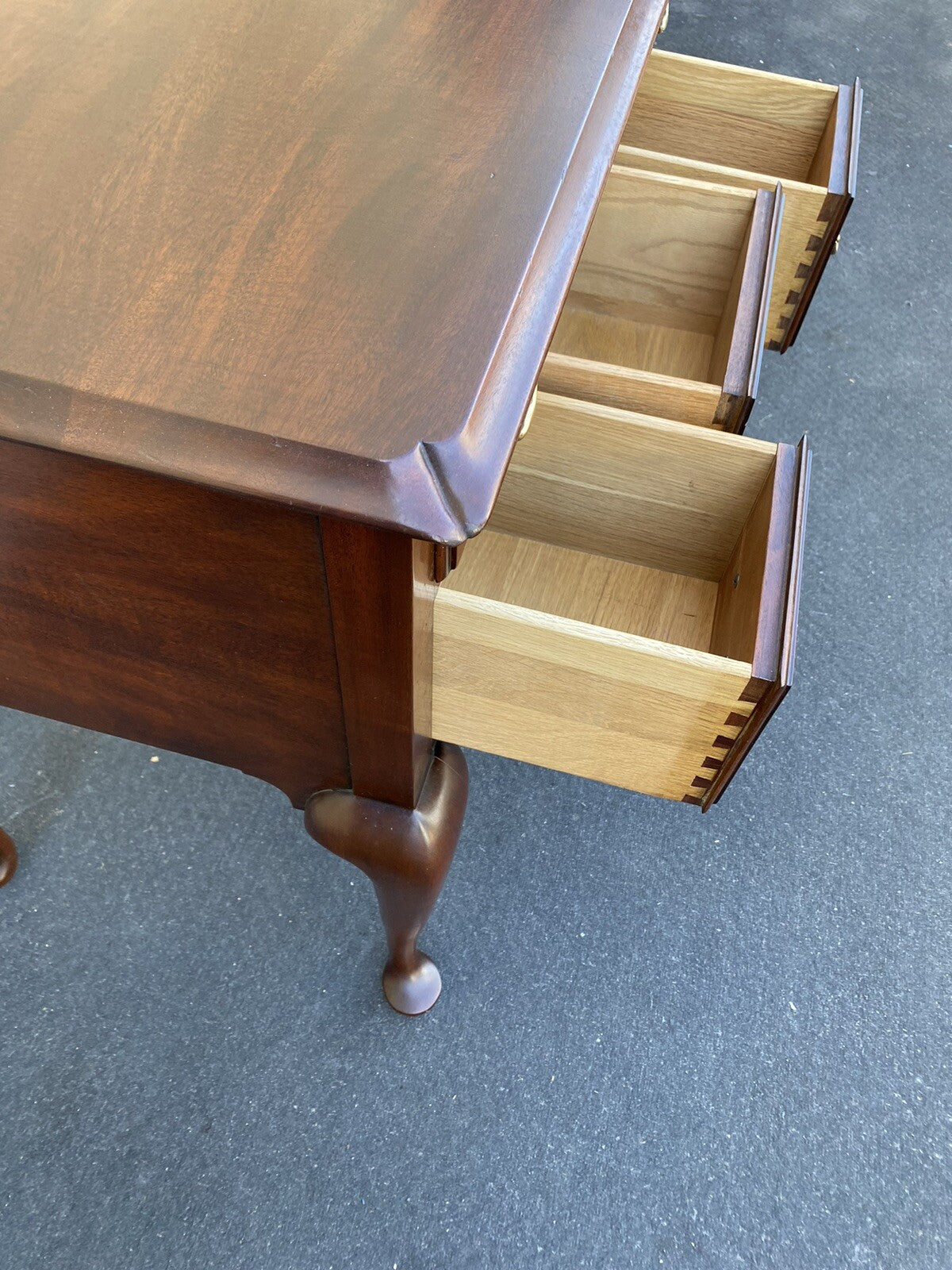 65777   HENKEL HARRIS Virginia Galleries Low Boy Dresser