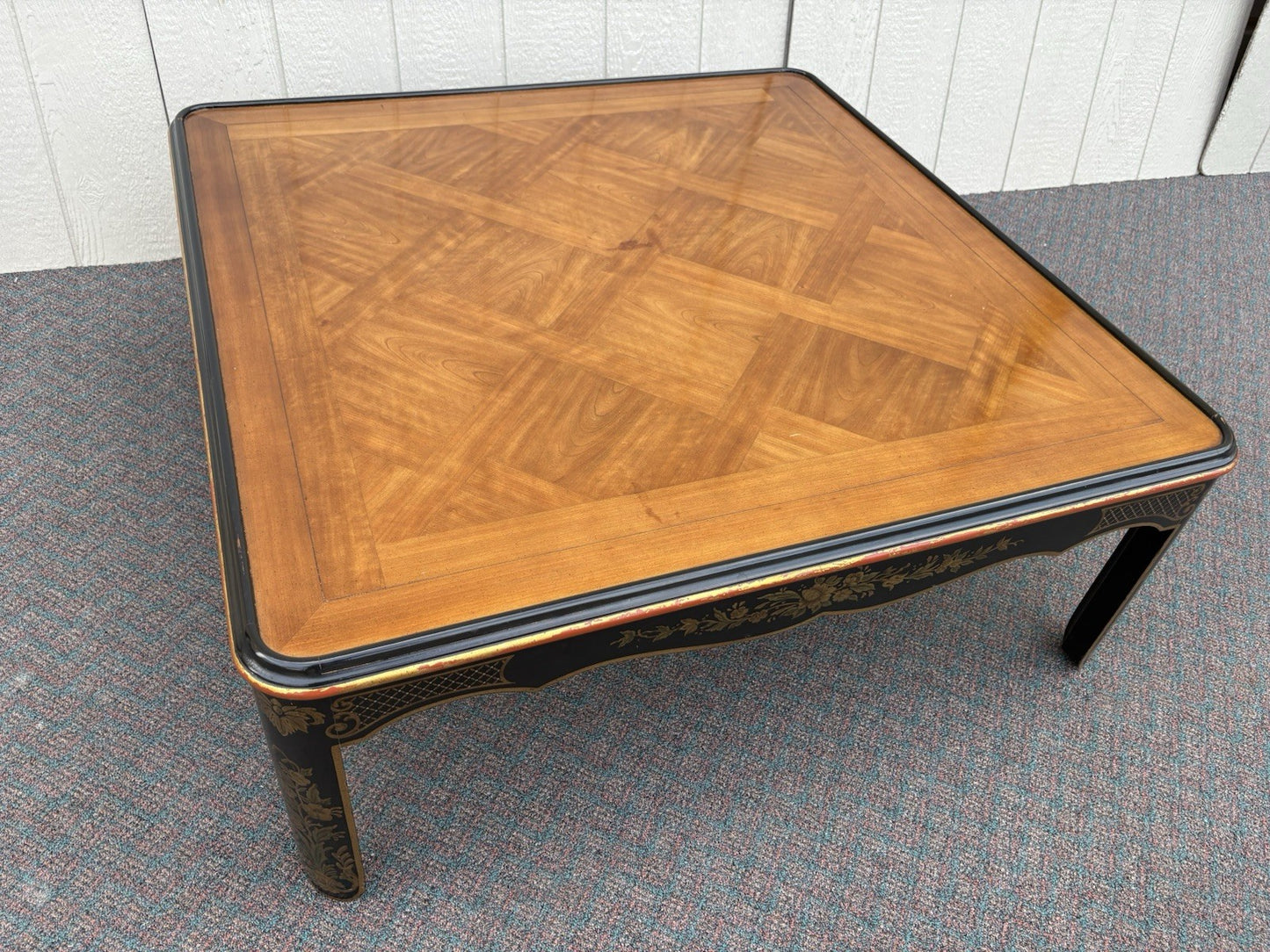 67038 Quality KINDEL Furniture Coffee Table Stand