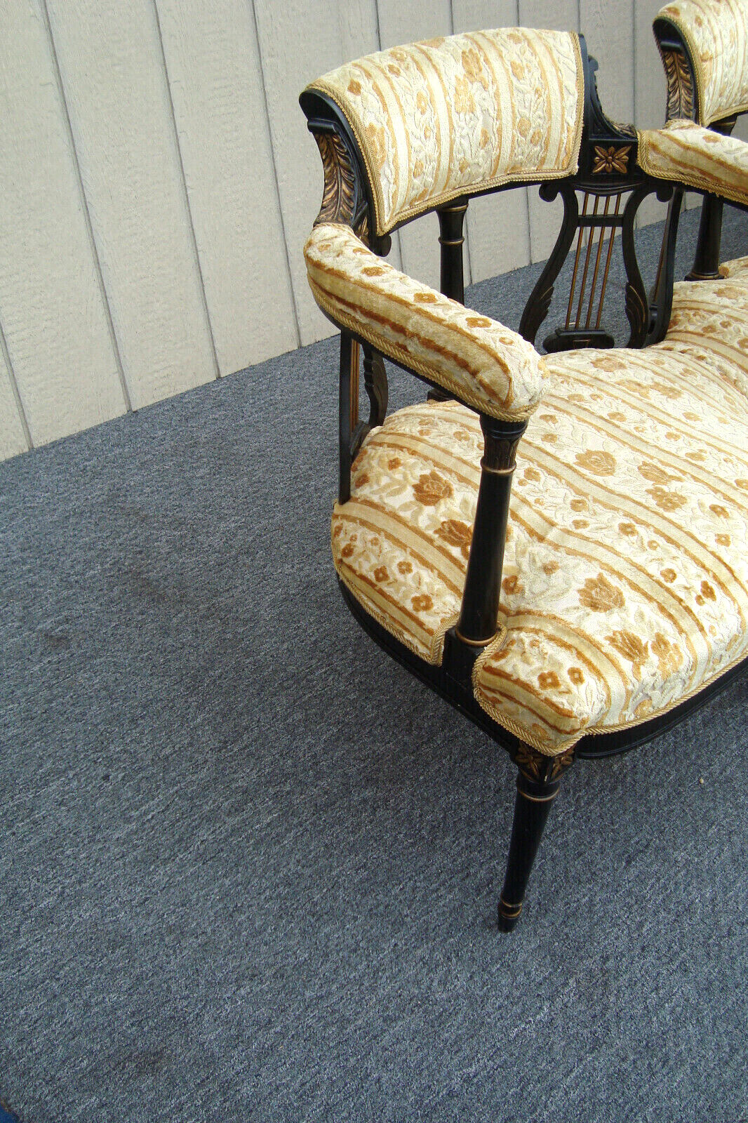 62247  RARE  Antique Victorian Settee Loveseat Couch Sofa  Chair