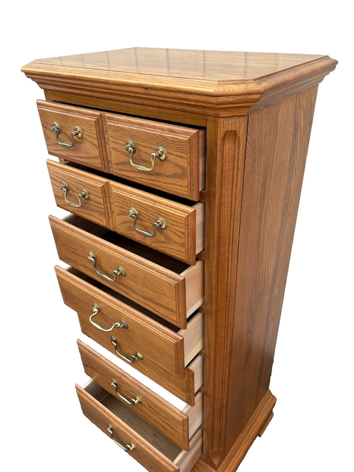 66748   Oak Lingerie Chest Dresser