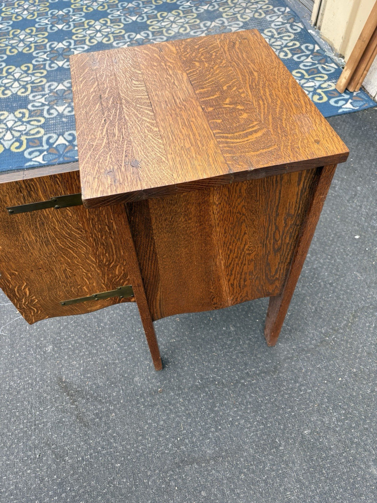 66720   Mission Oak Arts Crafts Nightstand End table Taboret
