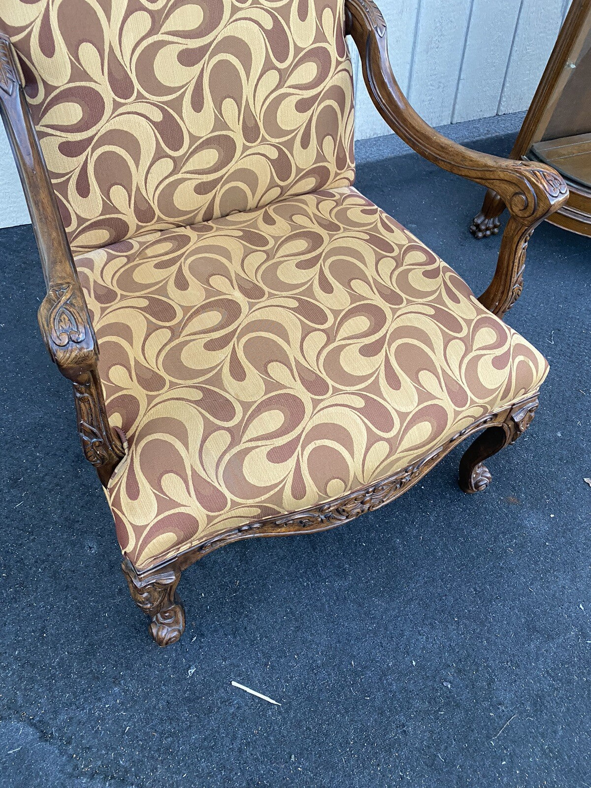 66070   Fancy Carved Armchair Chair BEST CHAIRS