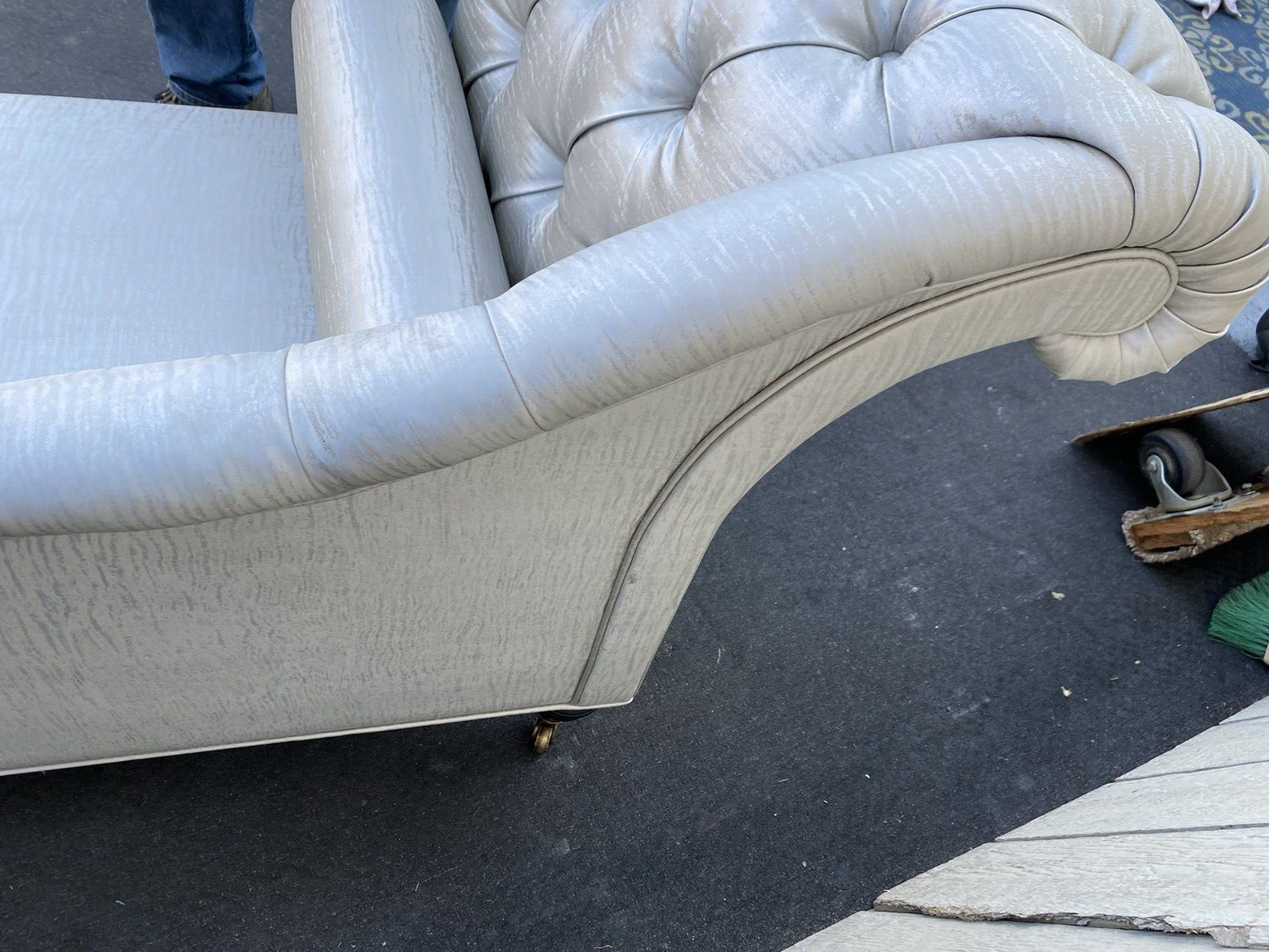 65876 THOMASVILLE Ebony Chaise Lounge Fainting Couch Chair