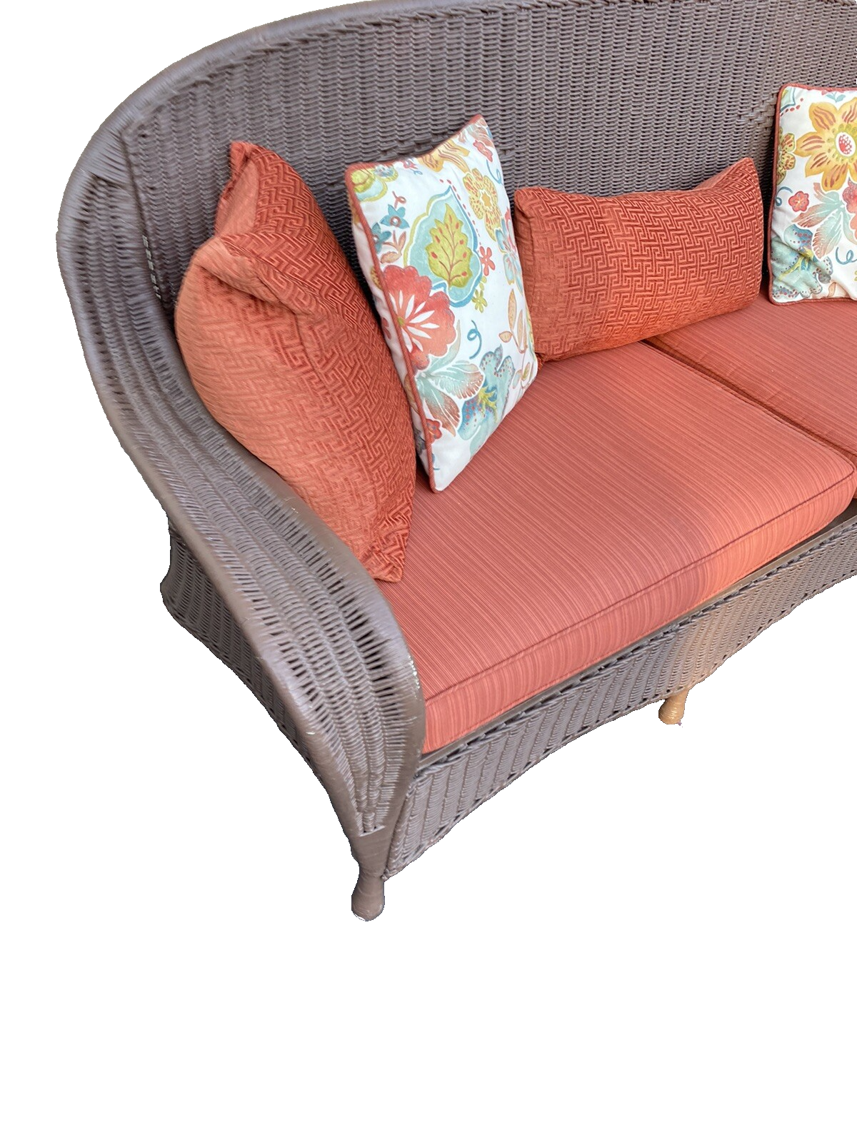 66020   Antique Victorian Wicker  Sofa Couch Armchair Chair with 2 lamps