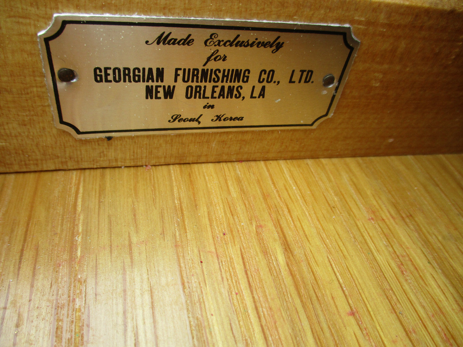 63334 GEORGIAN FURNISHINGS Solid Mahogany Flip Top Game Table w/ Drawer