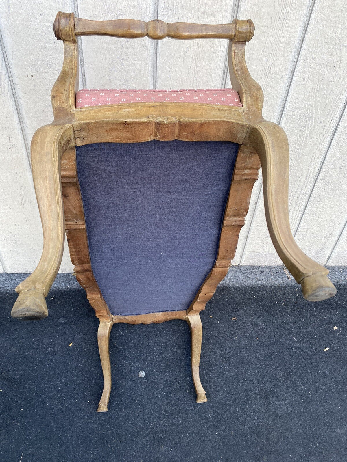 65935  French Country Louis XV window Bench Ottoman