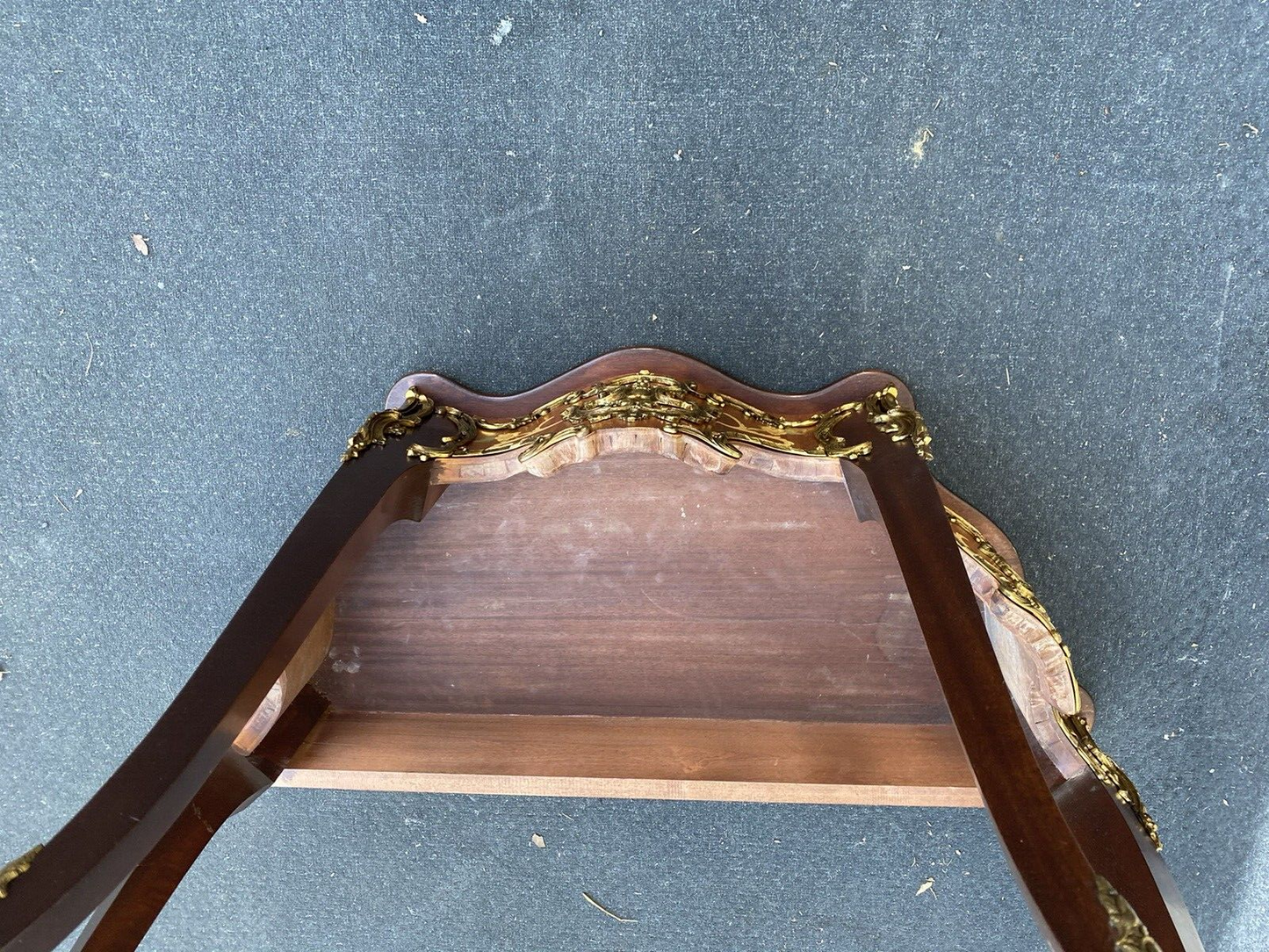 66142 Louis XV inlaid Console Table w/ Bronze ormalu