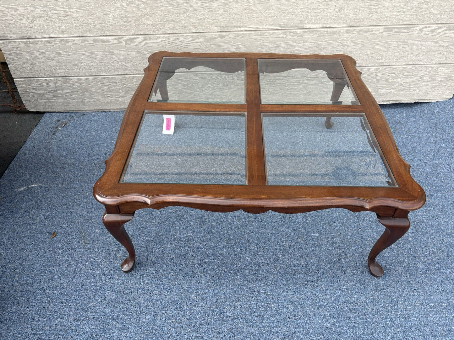 62020 PENNSYLVANIA HOUSE  Cherry Glass Top Queen Anne Coffee Table