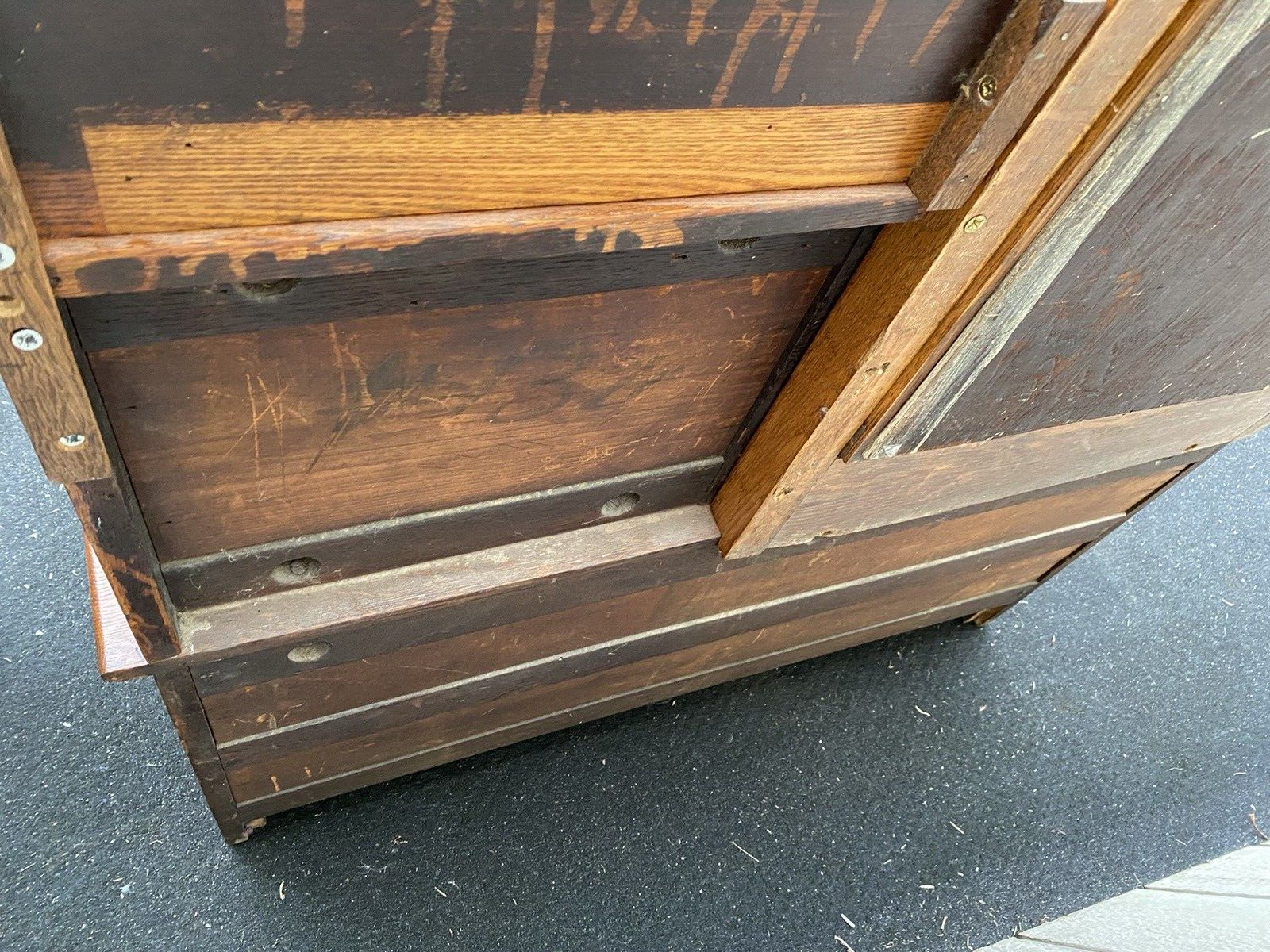 65144 Antique Victorian Oak Dresser Chest with Mirror