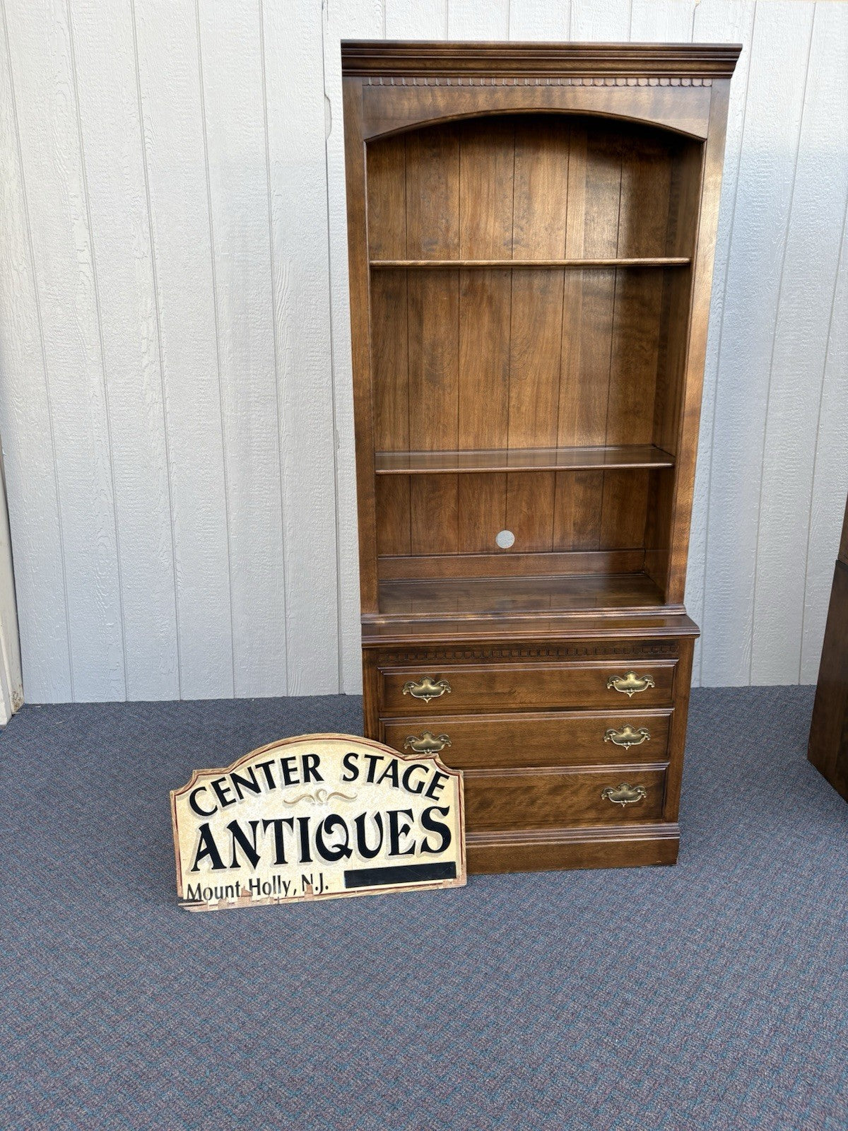 66952 ETHAN ALLEN Bookcase Curio China Cabinet Chest