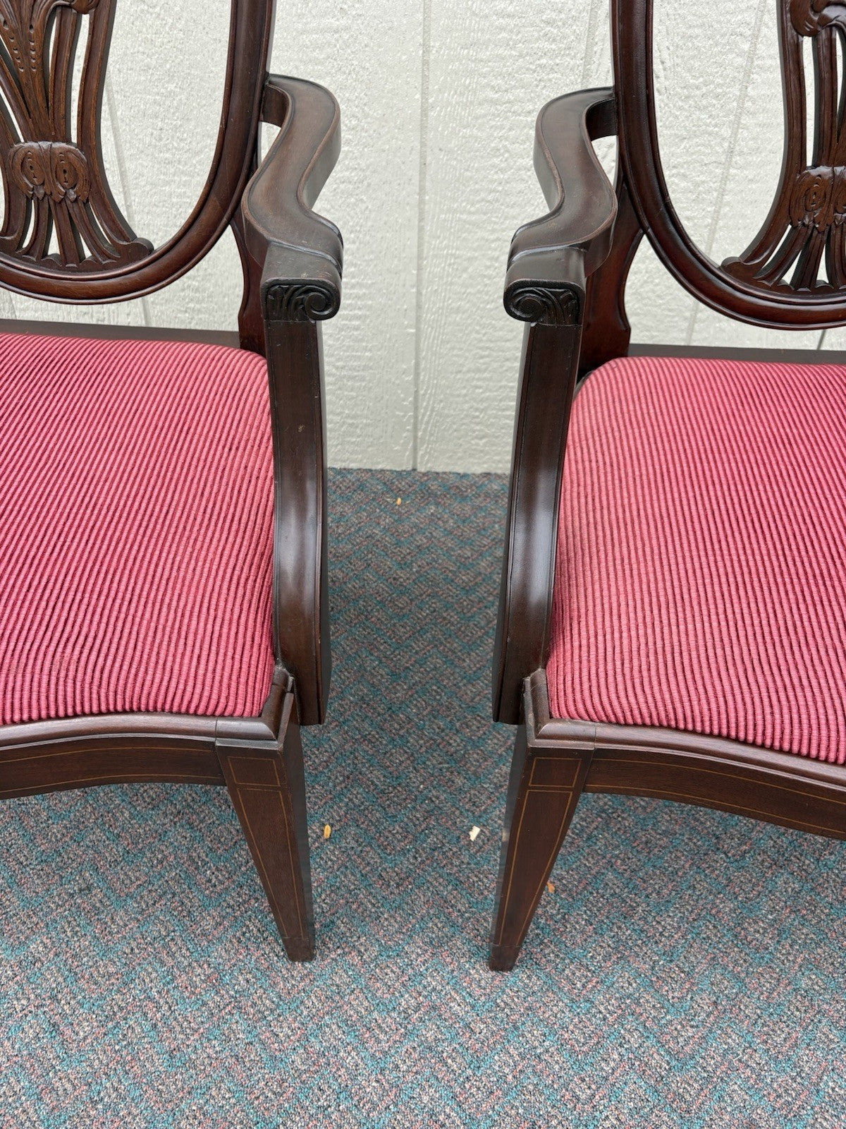 67162 Super Quality Set of 8 Mahogany Shield Back Dining Chairs