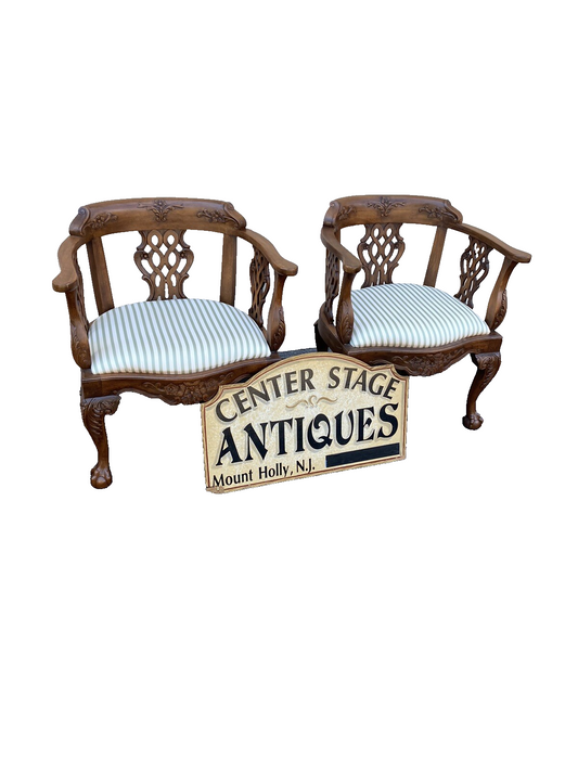 65492 + 65504: Pair Solid Mahogany Hand Carved Armchairs Chair s