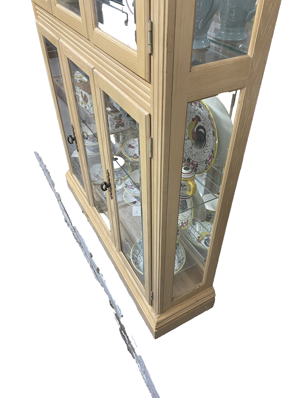 57044 PULASKI CURIO CHINA CABINET FACTORY Finish