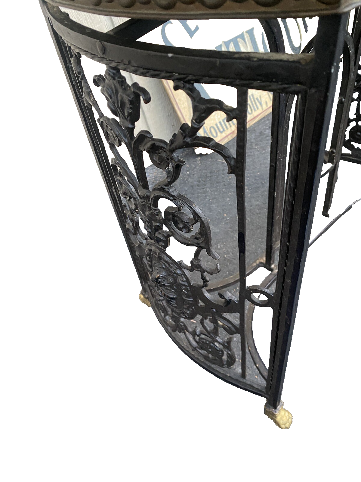 66069   Marble Top Lamp Table with Fancy  Cast Iron Base