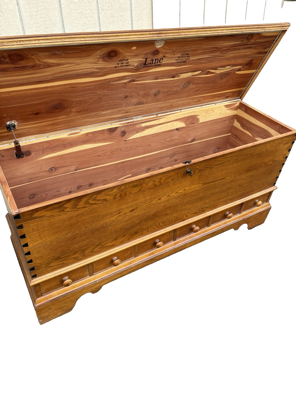 66663   Oak Dovetailed Blanket Storage Chest