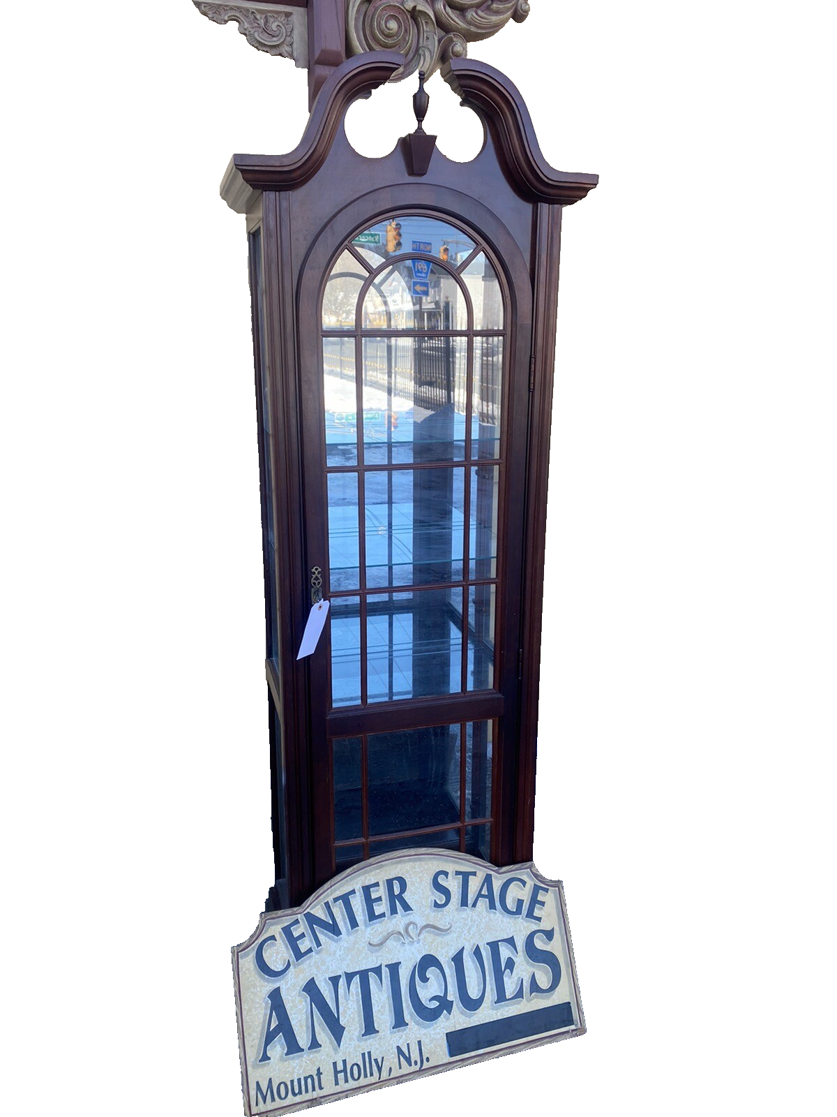 64556    PULASKI Furniture Curio China Cabinet