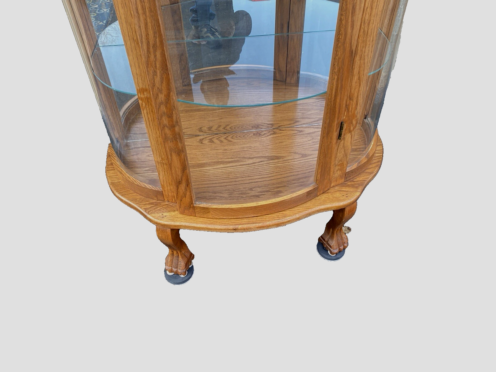 66252 Oak Lion Headed Bow Glass Curio China Cabinet