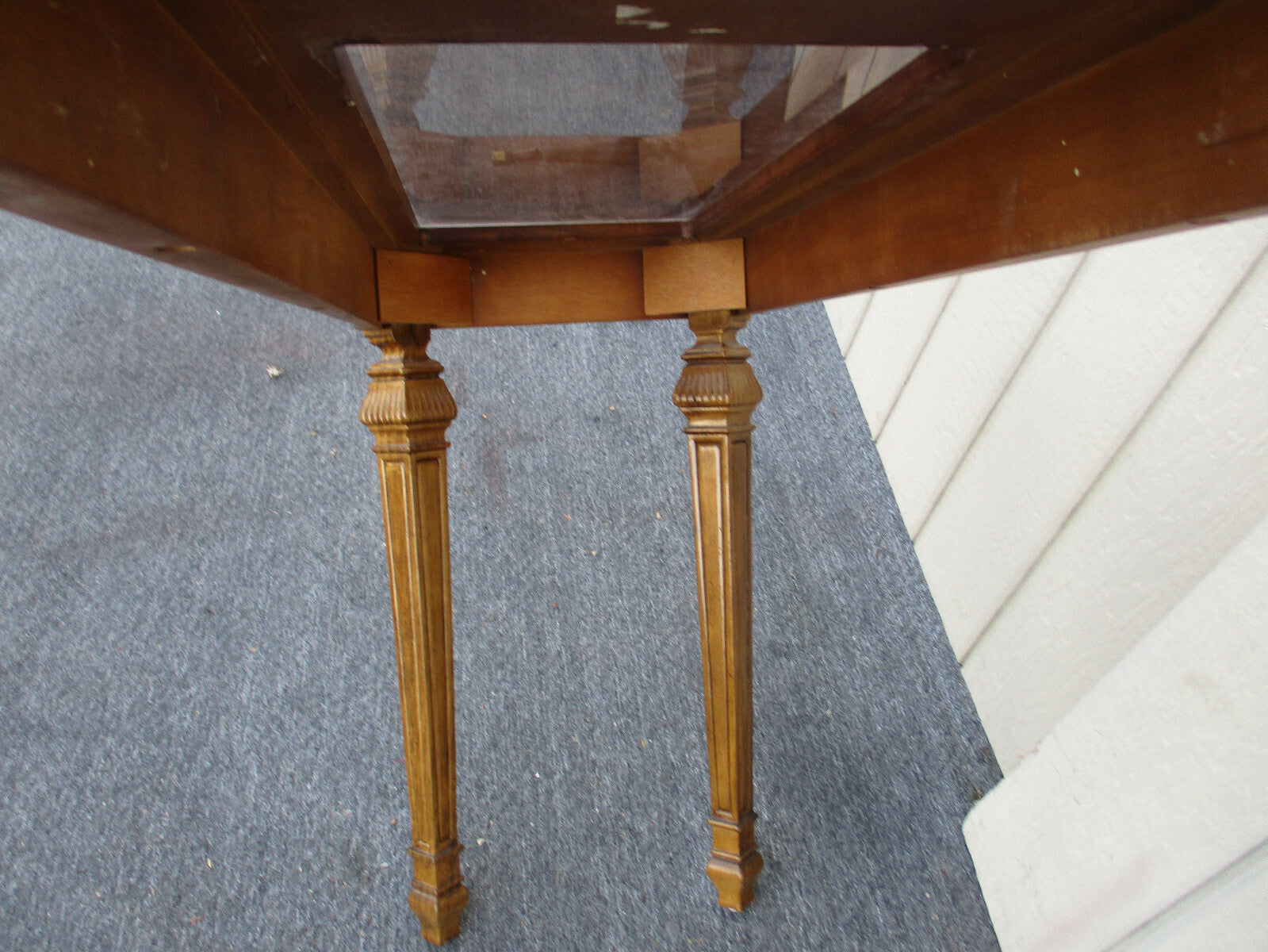 62747 Console Table Stand with Glass Inserts