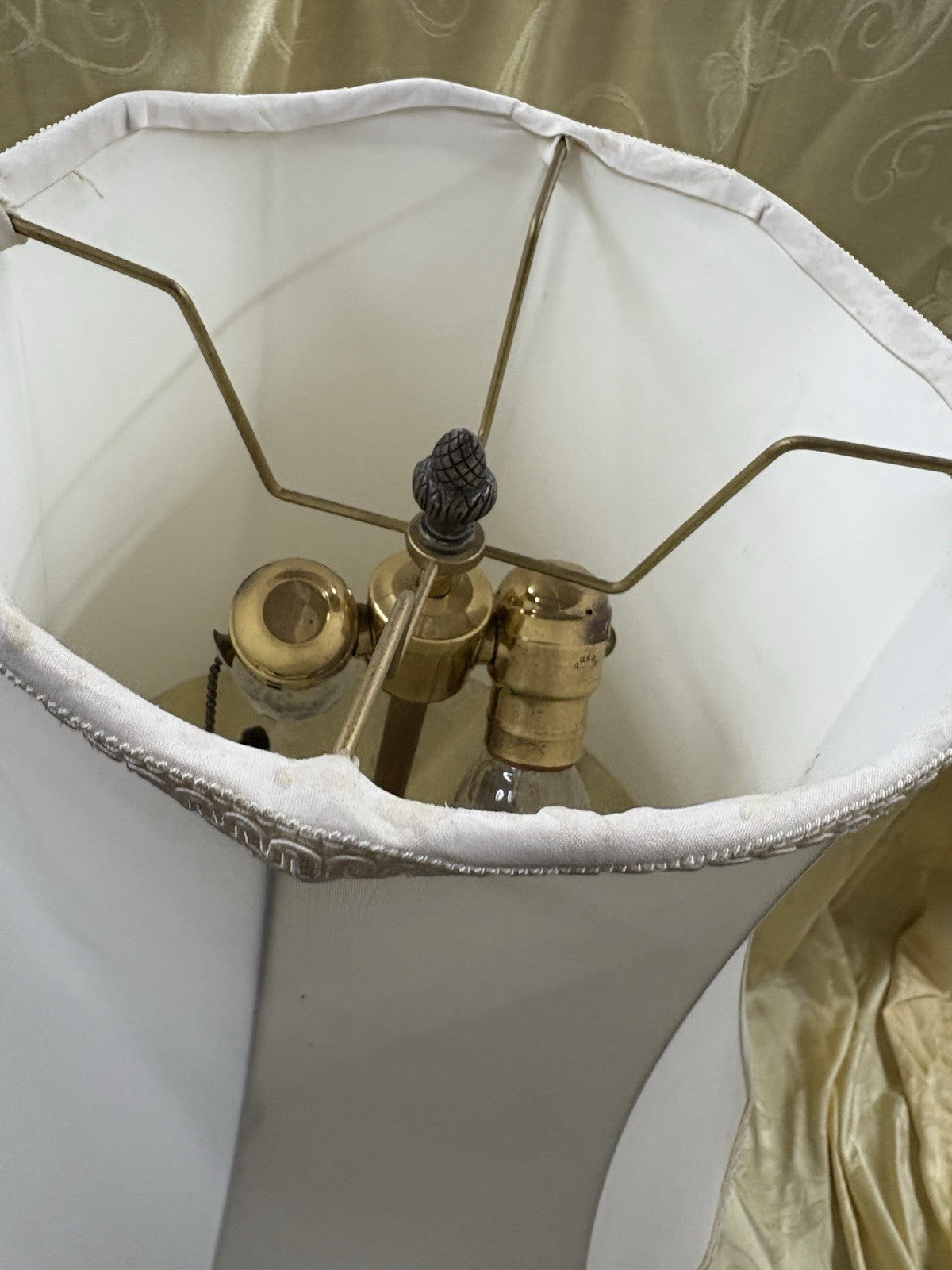 50584  Custom Hand Made Antique Bronze + Onyx Table Urn Lamp  QUALITY Rare Find