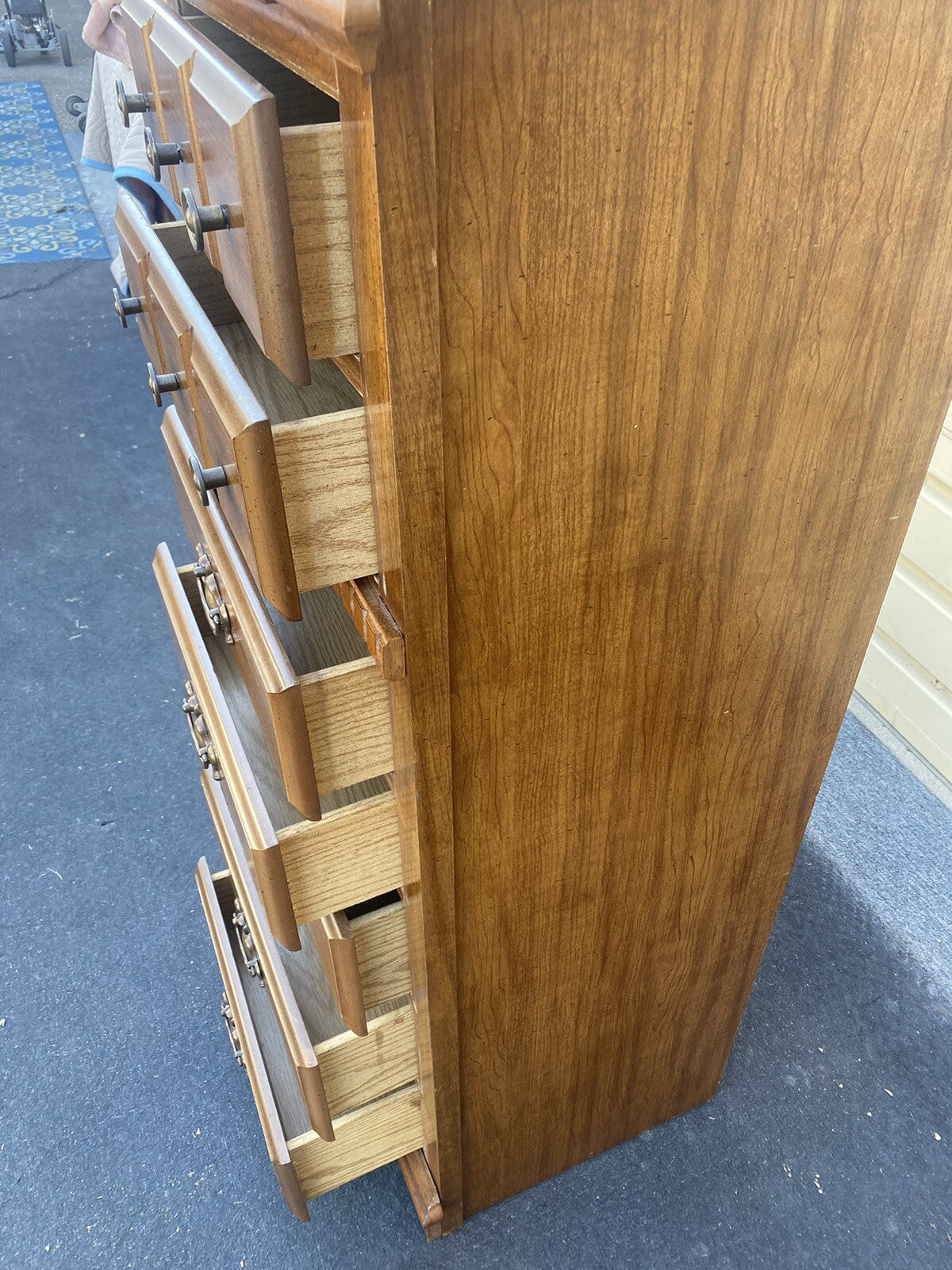 65825  Maple Lingerie Chest Dresser