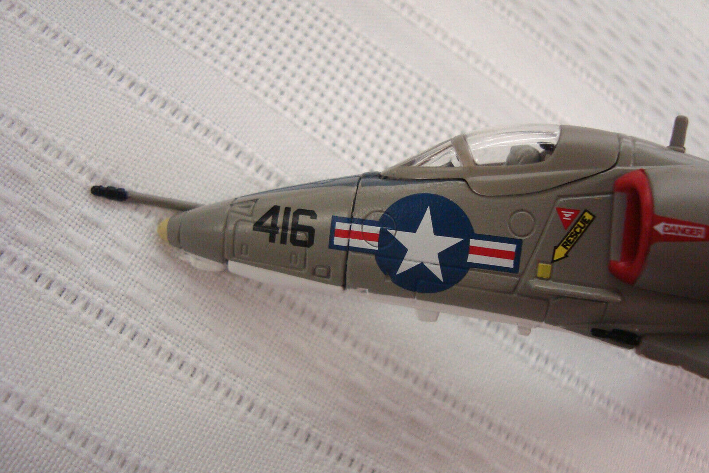 ES45: Ltd Edition Corgi Aviation Archive US37404 A-4E Skyhawk Buno John McCain