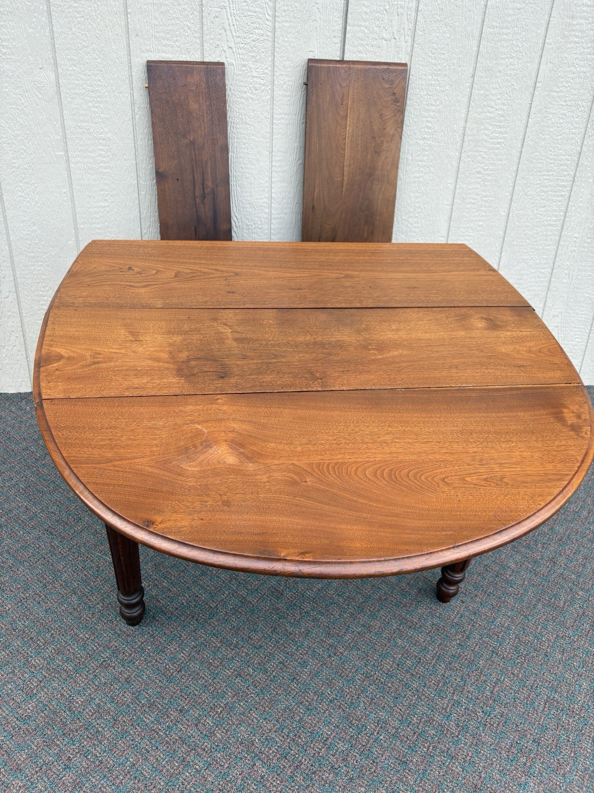 67045 Antique Victorian Walnut Dropleaf Dining Table w/ 2 leafs Top 42" x 48"