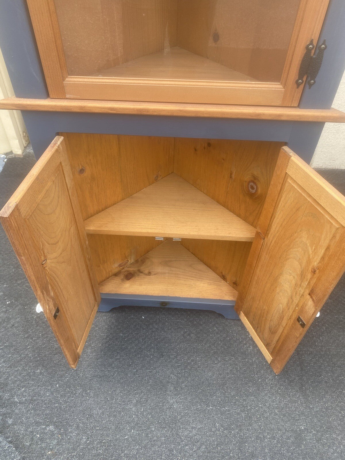 64580 Pine Rustic Primitive Country Corner Cabinet