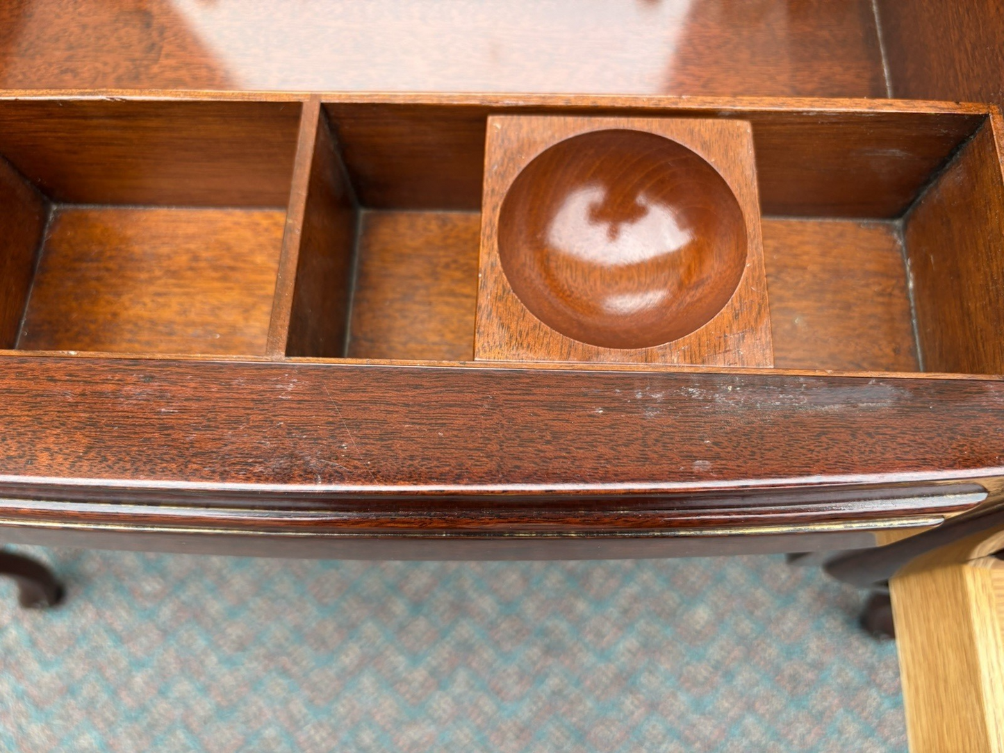 67068 WIDDICOMB Vanity Desk with Storage and Mirror