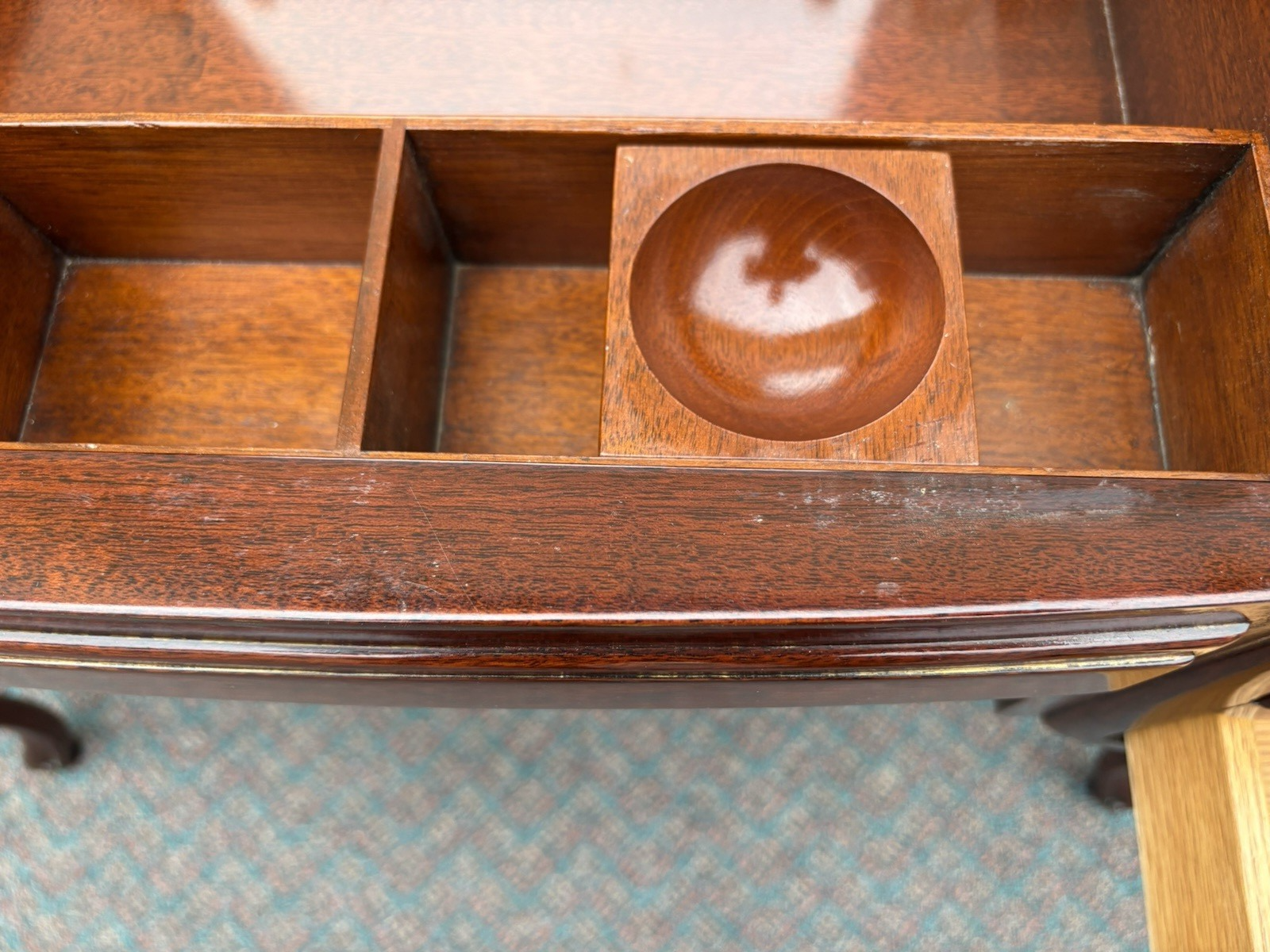 67068 WIDDICOMB Vanity Desk with Storage and Mirror