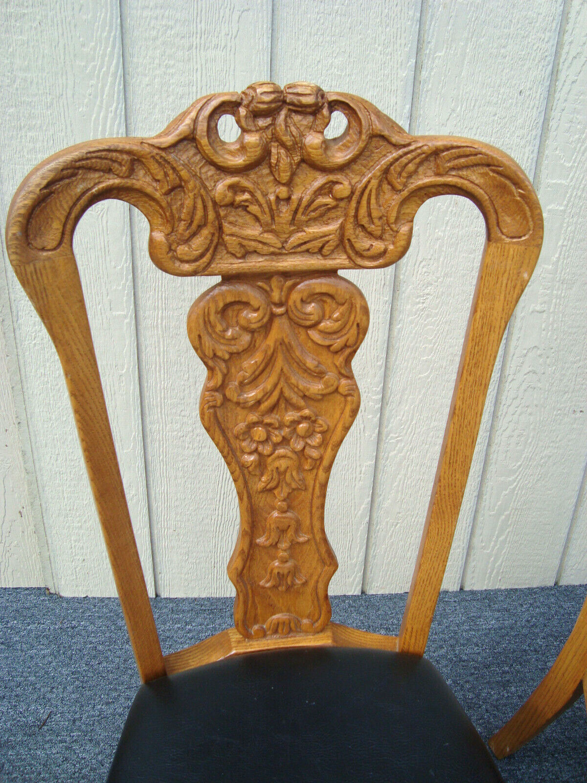 61327  Pair Solid Hand Carved Oak Dining Accent Chairs MONA LISA FURNITURE ??