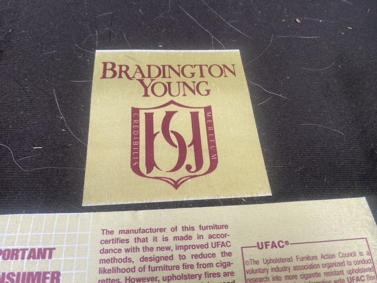 66007 QUALITY   Leather Bradington  Young Blue Recliner Chair